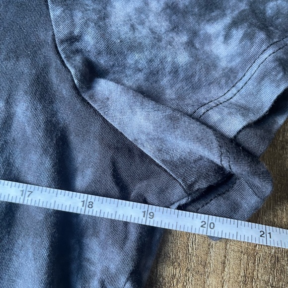 Disney Her Universe Hocus Pocus tee - Picture 5 of 6